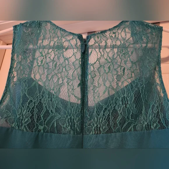 Azazie Jade Midi Dress - Picture 3 of 6